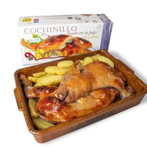 Cochinillo asado en su jugo